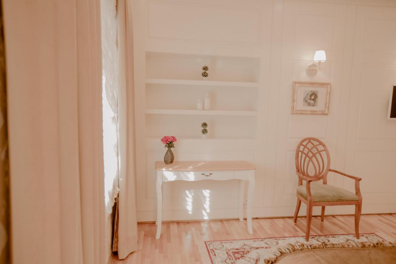 Green House Hotel & Restaurant 티라나 외부 사진