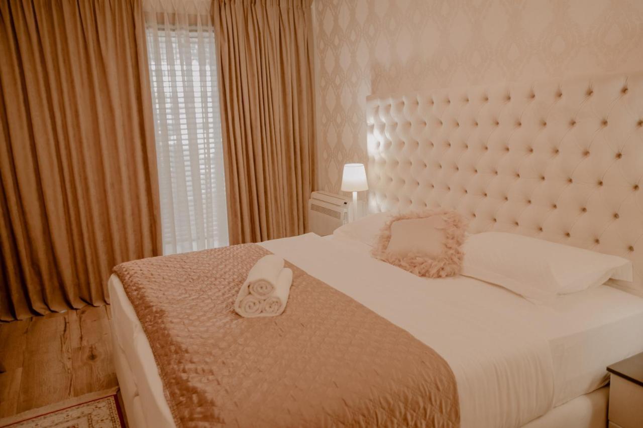 Green House Hotel & Restaurant 티라나 외부 사진